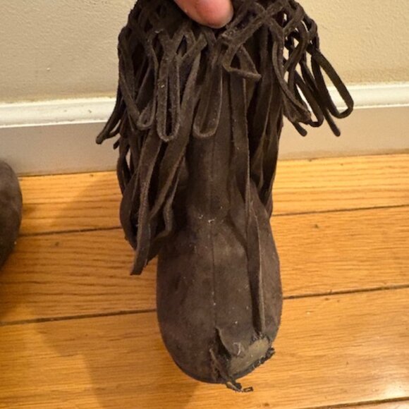 Dior Brown Suede Fringe Booties, Size 39.5, Damaged Right Heel - Picture 6 of 11